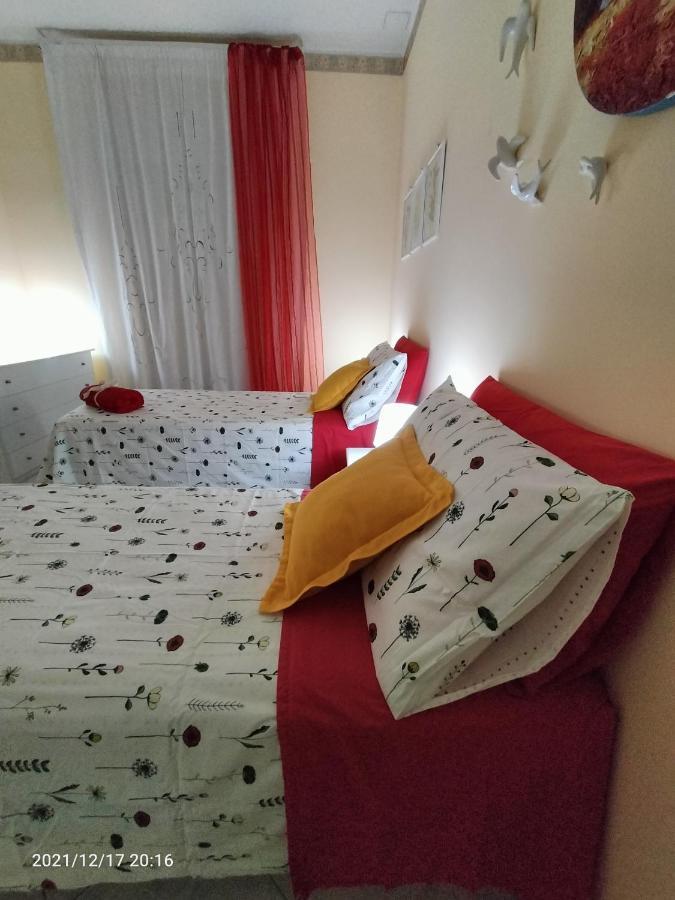Beatrice Apartment Con 1Camera Da Letto, Un Soggiorno Cucina E Bagno Scordia Bagian luar foto