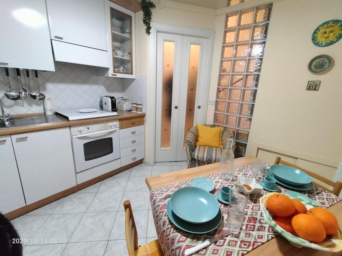 Beatrice Apartment Con 1Camera Da Letto, Un Soggiorno Cucina E Bagno Scordia Bagian luar foto