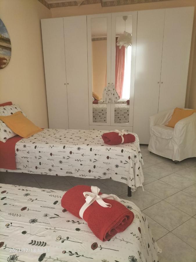 Beatrice Apartment Con 1Camera Da Letto, Un Soggiorno Cucina E Bagno Scordia Bagian luar foto