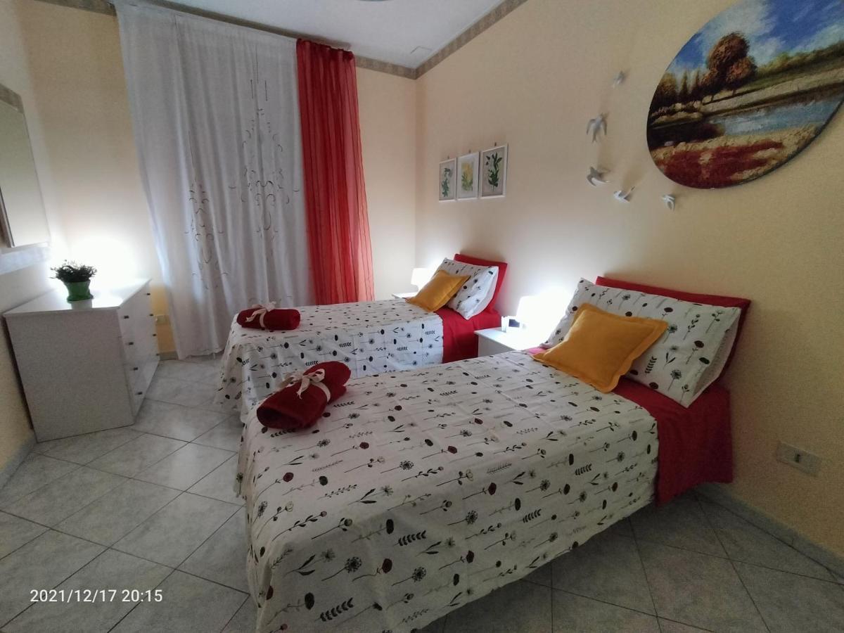 Beatrice Apartment Con 1Camera Da Letto, Un Soggiorno Cucina E Bagno Scordia Bagian luar foto